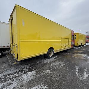Used 2017 Freightliner MT 55 Step Van / Walk-in for sale #671952 - photo 2