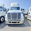 Used 2017 Freightliner Cascadia Detroit Diesel DD15 Semi Truck for sale #672033 - photo 4