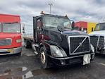 Used 2018 Volvo VNL Flatbed Truck for sale #681309 - photo 3