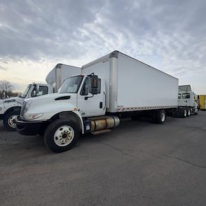 Used 2018 International DuraStar 4300 Box Truck for sale #683096 - photo 1