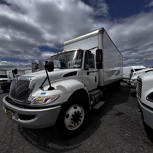 Used 2018 International DuraStar 4300 Box Truck for sale #751475 - photo 1