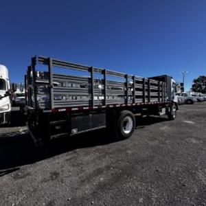 Used 2018 Kenworth K270 Stake Bed for sale #753291 - photo 2