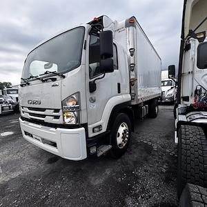 Used 2018 Isuzu FTR Regular Cab Box Truck for sale #774396 - photo 1