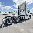 Used 2019 Freightliner Cascadia Detroit Diesel DD15 Semi Truck for sale #808250 - photo 2