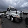 Used 2019 Freightliner Cascadia Detroit DD13 Semi Truck for sale #813283 - photo 4