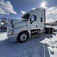 Used 2019 Freightliner Cascadia Detroit Diesel DD15 Semi Truck with Sleeper Cab for sale #822679 - photo 1
