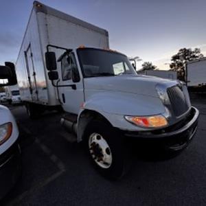 Used 2019 International DuraStar 4300 Box Truck for sale #828432 - photo 1
