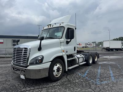 Used 2019 Freightliner Cascadia Detroit DD13 Semi Truck for sale #840601 - photo 1