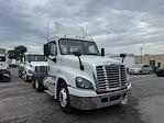 Used 2019 Freightliner Cascadia Detroit DD13 Semi Truck for sale #840602 - photo 3