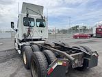 Used 2019 Freightliner Cascadia Detroit DD13 Semi Truck for sale #840602 - photo 2