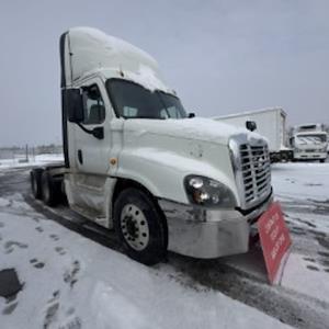 Used 2019 Freightliner Cascadia Detroit Diesel DD15 Semi Truck for sale #862137 - photo 1