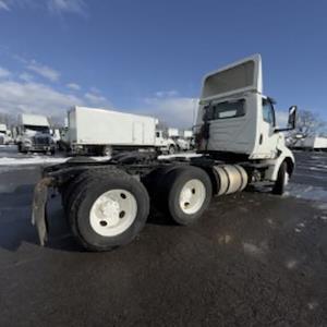 Used 2019 International RH International A26 Semi Truck for sale #866644 - photo 2