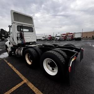 Used 2019 International LT International A26 Semi Truck for sale #869997 - photo 2