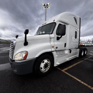 Used 2020 Freightliner Cascadia Detroit Diesel DD15 Semi Truck with Sleeper Cab for sale #875553 - photo 1