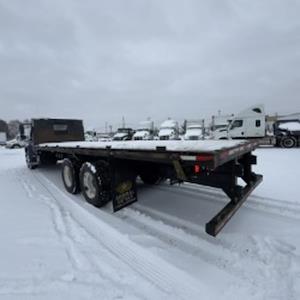 Used 2020 Freightliner M2 106 - photo 1