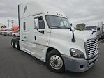 2020 Freightliner Cascadia Sleeper Cab 6x4 Semi Truck for sale #246316 - photo 4