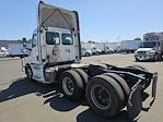Used 2019 Freightliner Cascadia Detroit DD13 Semi Truck for sale #270081 - photo 2