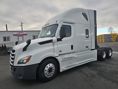 Used 2021 Freightliner Cascadia Detroit Diesel DD15 Semi Truck with Sleeper Cab for sale #297388 - photo 1
