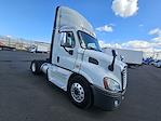 Used 2014 Freightliner Cascadia Cummins ISX12 Semi Truck for sale #321958 - photo 4
