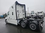 Used 2022 Freightliner Cascadia Detroit Diesel DD15 Semi Truck with Sleeper Cab for sale #563189 - photo 6