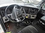Used 2022 Freightliner Cascadia Detroit Diesel DD15 Semi Truck with Sleeper Cab for sale #563189 - photo 7