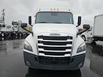 Used 2022 Freightliner Cascadia Detroit Diesel DD15 Semi Truck with Sleeper Cab for sale #563192 - photo 3