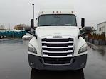 Used 2022 Freightliner Cascadia Detroit Diesel DD15 Semi Truck with Sleeper Cab for sale #563193 - photo 3