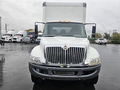 Used 2018 International DuraStar 4300 - photo 1