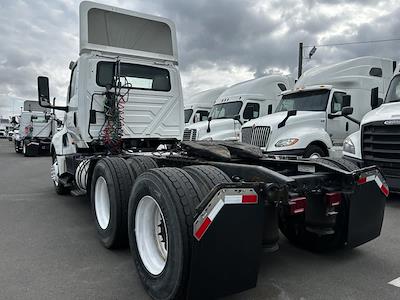 Used 2018 International LT Cummins X15, Signature Semi Truck for sale #746639 - photo 2