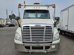 Used 2018 Freightliner Cascadia Day Cab Cab Chassis for sale #753651 - photo 3
