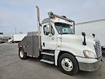 Used 2018 Freightliner Cascadia Day Cab Cab Chassis for sale #753651 - photo 4