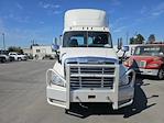 Used 2018 Freightliner Cascadia Cummins X15 Semi Truck for sale #757321 - photo 3