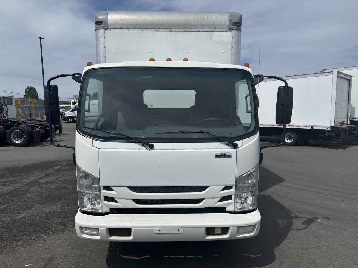 Used 2018 Isuzu NPR-HD - photo 2