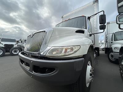 Used 2018 International DuraStar 4300 Box Truck for sale #774961 - photo 1