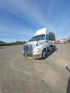 Used 2018 Freightliner Cascadia Detroit DD13 Semi Truck for sale #786686 - photo 1