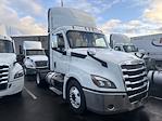 Used 2019 Freightliner Cascadia Detroit DD13 Semi Truck for sale #803316 - photo 4