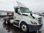 2018 Freightliner Cascadia Day Cab 6x4 Semi Truck for sale #814905 - photo 4