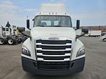 Used 2018 Freightliner Cascadia Detroit DD13 Semi Truck for sale #814908 - photo 3