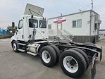 Used 2018 Freightliner Cascadia Detroit DD13 Semi Truck for sale #814908 - photo 2