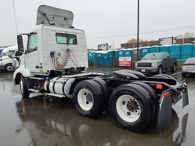 Used 2019 Volvo VNL Cummins ISX 15L Semi Truck for sale #837153 - photo 2