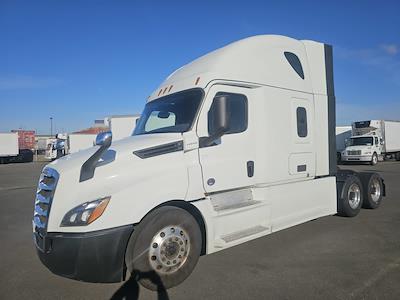 Used 2020 Freightliner Cascadia Detroit Diesel DD15 Semi Truck with Sleeper Cab for sale #877850 - photo 1