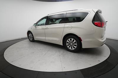 2020 Chrysler Pacifica FWD Minivan for sale #C48013A - photo 2
