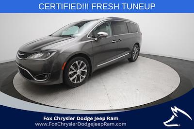 2017 Chrysler Pacifica FWD Minivan for sale #C68048A - photo 1