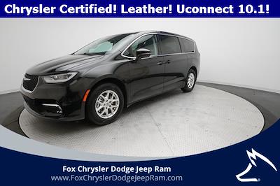 Used 2023 Chrysler Pacifica Touring L Minivan for sale #P13510 - photo 1