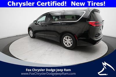 Used 2024 Chrysler Pacifica Touring L Minivan for sale #P13673 - photo 2