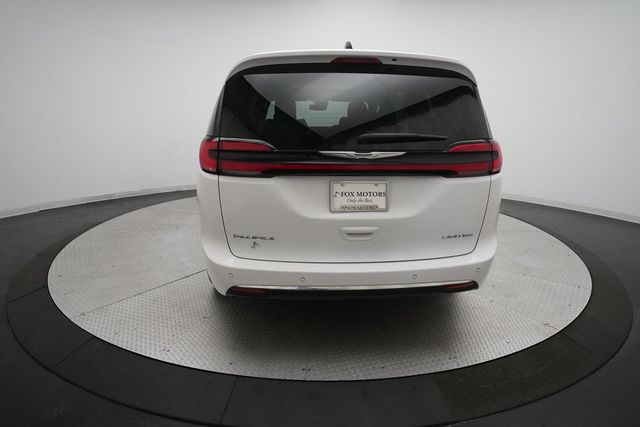 Used 2024 Chrysler Pacifica - photo 29