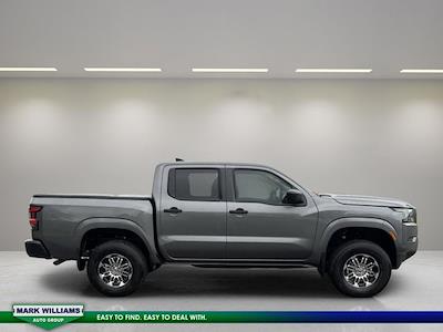 2024 Nissan Frontier Crew Cab 4x4 Pickup for sale #13619B - photo 2