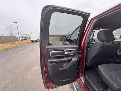 Used 2021 Ram 1500 - photo 1