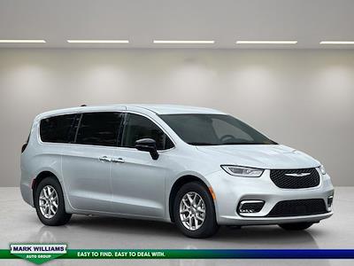 2024 Chrysler Pacifica FWD Minivan for sale #PCT-187 - photo 1