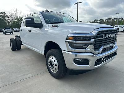 New 2025 Ram 3500 Tradesman Crew Cab 60 CA Cab Chassis for sale #250435 - photo 1